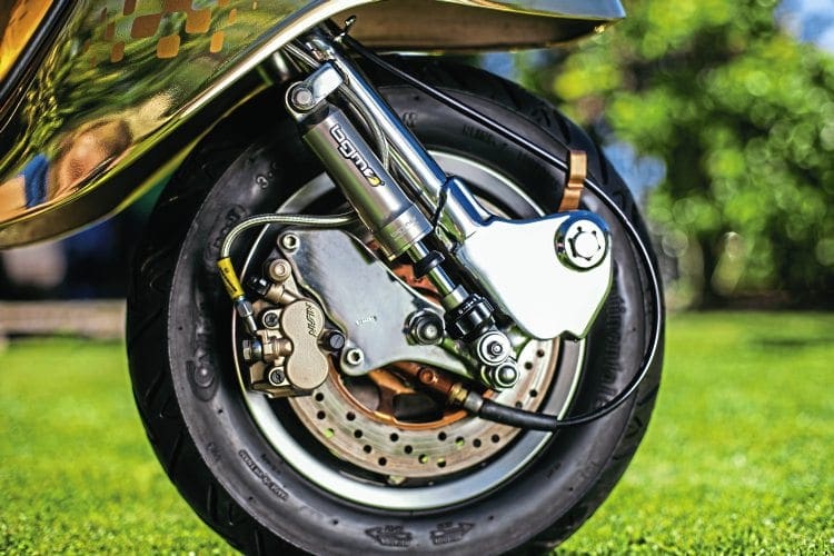 Scootering classics: Midas Touch GP200 - Scootering Magazine