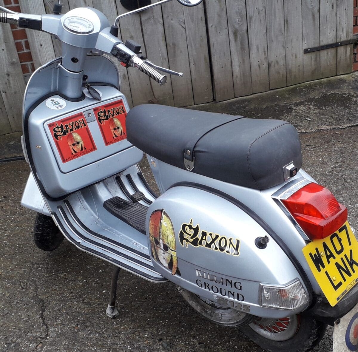 Vespa PX – Scootering
