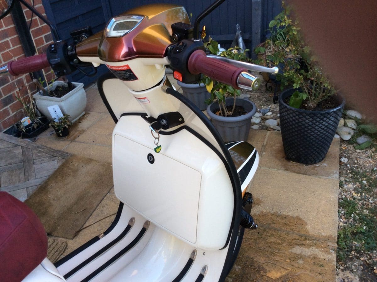 Vespa Canada: Official Site - blogger.com