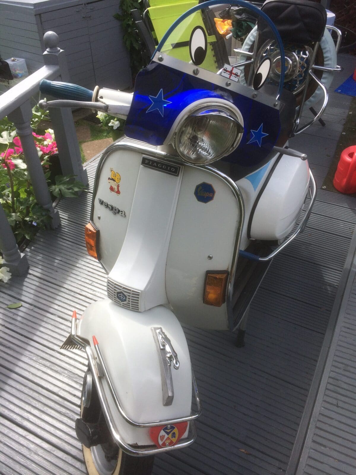 Vespa 125 e 1982 reg - Scootering Magazine - Vimarsana News